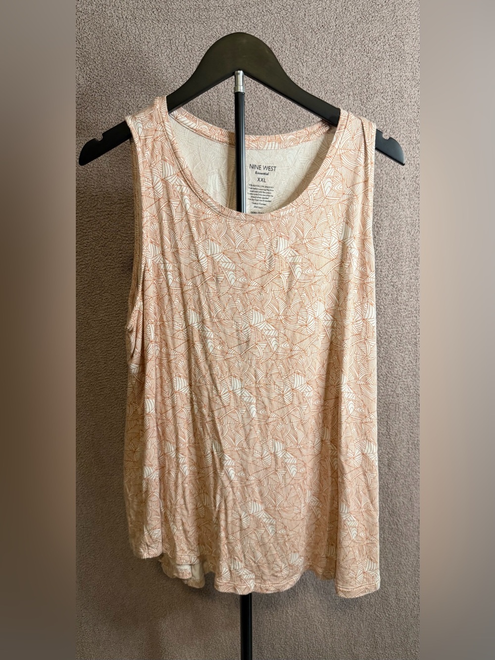 Nine West Cream & Light Brown Leaf-Print Sleeveless Tank - Picture 1 of 2